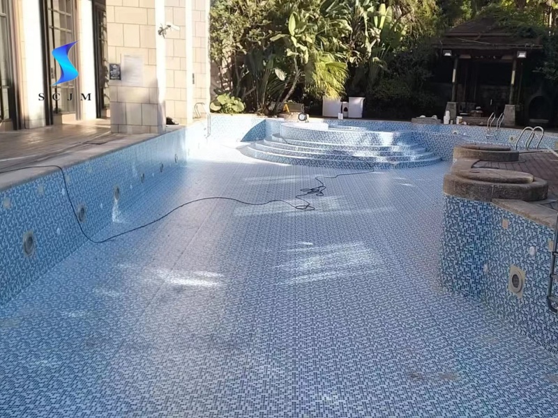 廣西南寧室外瓷磚改造膠膜鋪裝完成